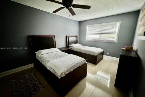 Copropriété à louer à Hollywood, Floride: 2 chambres, 81.75 m2 № 1976903 - photo 10