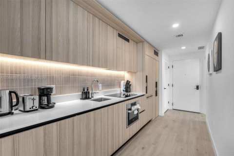 Купить кондоминиум в Майами, Флорида 2 спальни, 64.66м2, № 2359517 - фото 19