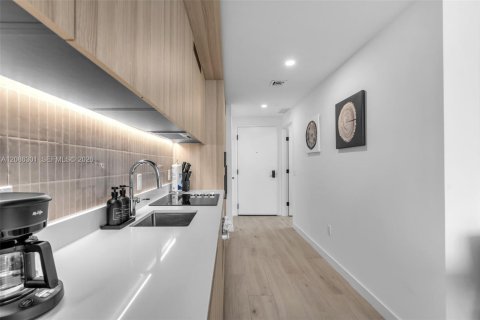 Купить кондоминиум в Майами, Флорида 2 спальни, 64.66м2, № 2359517 - фото 23