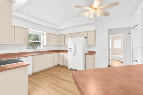 Casa en venta en Spring Hill, Florida, 3 dormitorios, 128.58 m2 № 1800389 - foto 9
