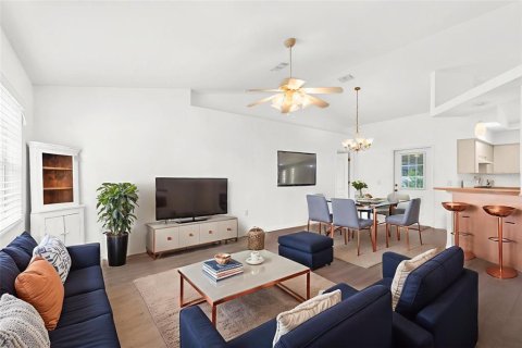 Casa en venta en Spring Hill, Florida, 3 dormitorios, 128.58 m2 № 1800389 - foto 7