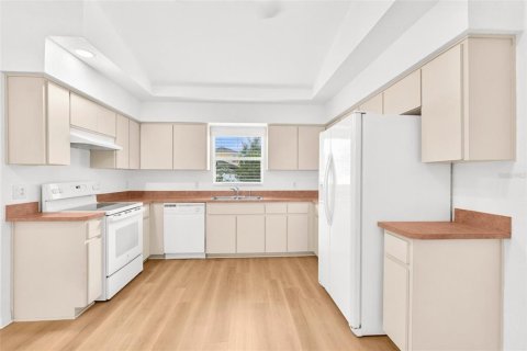 Casa en venta en Spring Hill, Florida, 3 dormitorios, 128.58 m2 № 1800389 - foto 10