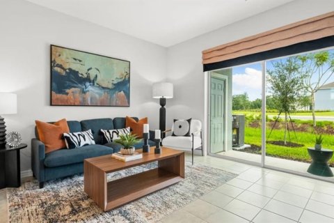 Condo in Mount Dora, Florida, 2 bedrooms  № 2380790 - photo 8