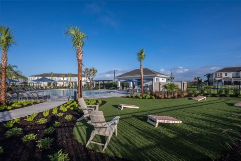 Condo in Mount Dora, Florida, 2 bedrooms  № 2380790 - photo 20