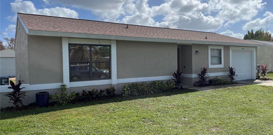 House in North Port, Florida 2 bedrooms, 85.84 sq.m. № 1427044