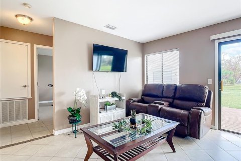 House in North Port, Florida 2 bedrooms, 85.84 sq.m. № 1427044 - photo 5