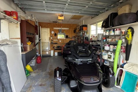 Casa en venta en Tamarac, Florida, 2 dormitorios, 74.88 m2 № 1982295 - foto 13