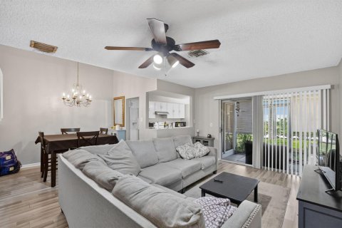 Adosado en alquiler en Boca Raton, Florida, 3 dormitorios, 129.51 m2 № 2244838 - foto 5