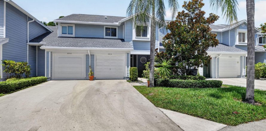 Adosado en Boca Raton, Florida 3 dormitorios, 129.51 m2 № 2244838