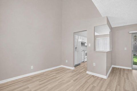 Adosado en alquiler en Boca Raton, Florida, 3 dormitorios, 129.51 m2 № 2244838 - foto 12