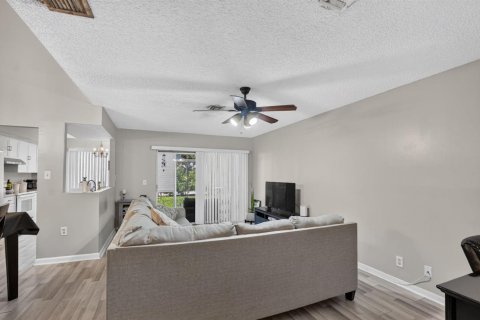 Adosado en alquiler en Boca Raton, Florida, 3 dormitorios, 129.51 m2 № 2244838 - foto 4