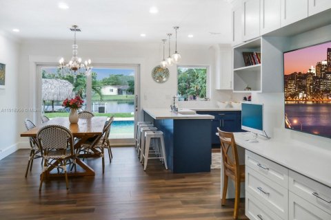 Villa ou maison à louer à Miami Lakes, Floride: 4 chambres, 144.28 m2 № 1973360 - photo 7
