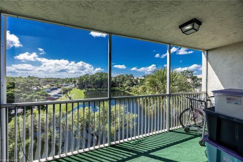 Copropriété à vendre à Lauderdale Lakes, Floride: 2 chambres, 93.09 m2 № 2393376 - photo 16