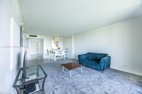 Copropriété à vendre à Lauderdale Lakes, Floride: 2 chambres, 93.09 m2 № 2393376 - photo 10