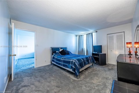 Copropriété à vendre à Lauderdale Lakes, Floride: 2 chambres, 93.09 m2 № 2393376 - photo 12