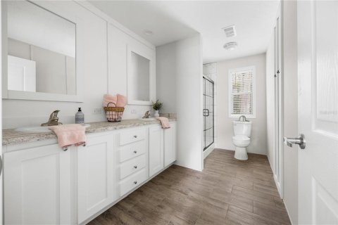 House in Fort White, Florida 3 bedrooms, 118.91 sq.m. № 2393824 - photo 7