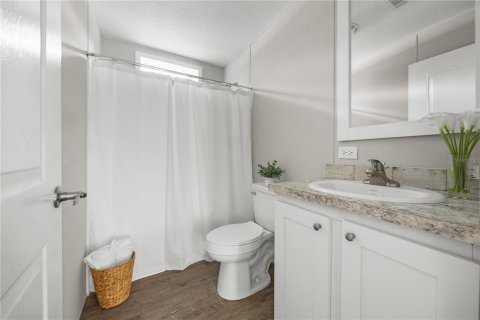 House in Fort White, Florida 3 bedrooms, 118.91 sq.m. № 2393824 - photo 10