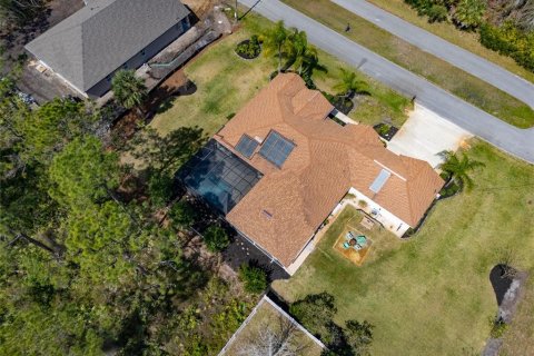 House in Palm Coast, Florida 4 bedrooms, 257.53 sq.m. № 1750474 - photo 2