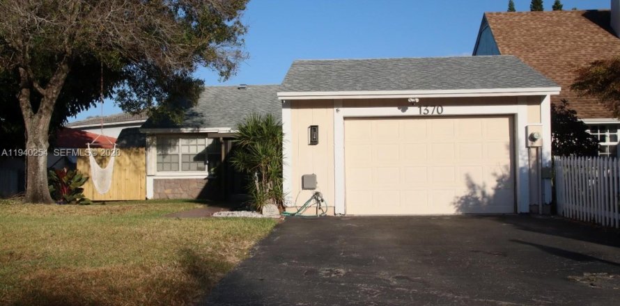 Villa ou maison à Homestead, Floride 3 chambres, 103.12 m2 № 1997610