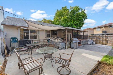 Villa ou maison à vendre à Homestead, Floride: 3 chambres, 103.12 m2 № 1997610 - photo 29