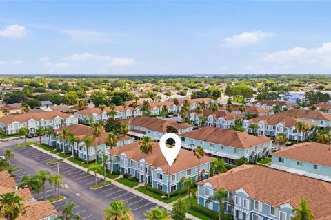 Townhouse in Brandon, Florida 2 bedrooms, 109.44 sq.m. № 2157880 - photo 27