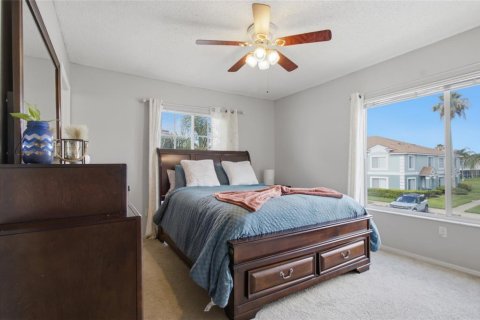 Townhouse in Brandon, Florida 2 bedrooms, 109.44 sq.m. № 2157880 - photo 18