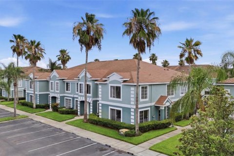 Townhouse in Brandon, Florida 2 bedrooms, 109.44 sq.m. № 2157880 - photo 28