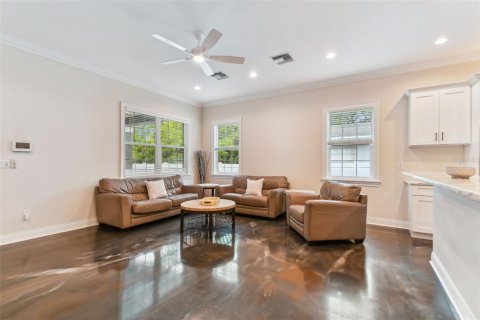 Villa ou maison à vendre à Saint Petersburg, Floride: 4 chambres, 221.57 m2 № 1849826 - photo 16