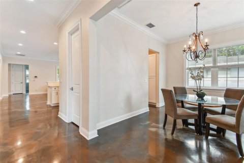 Villa ou maison à vendre à Saint Petersburg, Floride: 4 chambres, 221.57 m2 № 1849826 - photo 3