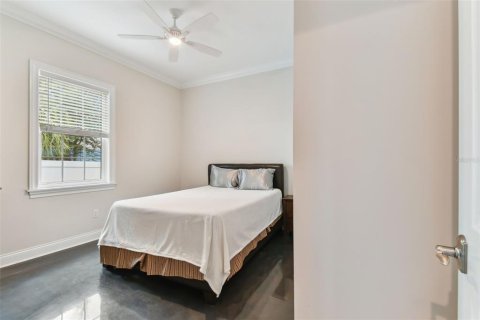 Villa ou maison à vendre à Saint Petersburg, Floride: 4 chambres, 221.57 m2 № 1849826 - photo 25