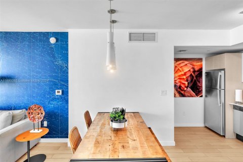 Villa ou maison à vendre à Hallandale Beach, Floride: 2 chambres, 96.34 m2 № 1959349 - photo 6