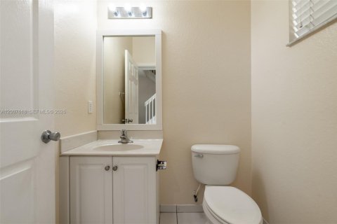 Touwnhouse à louer à North Lauderdale, Floride: 2 chambres, 107.86 m2 № 2178340 - photo 22