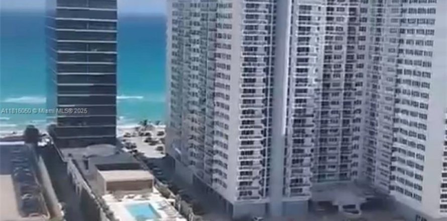 Condo à Hallandale Beach, Floride, 1 chambre № 1770384
