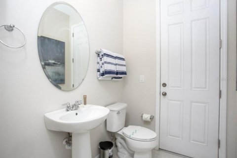 Touwnhouse à vendre à Kissimmee, Floride: 5 chambres, 213.12 m2 № 2123219 - photo 24