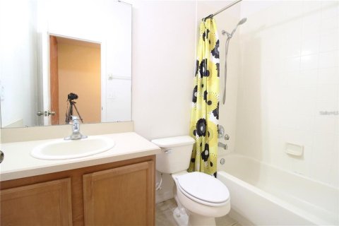 Townhouse in Orlando, Florida 2 bedrooms, 91.69 sq.m. № 1523482 - photo 18