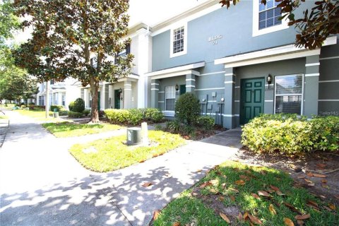 Townhouse in Orlando, Florida 2 bedrooms, 91.69 sq.m. № 1523482 - photo 1