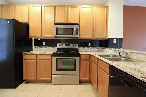 Townhouse in Orlando, Florida 2 bedrooms, 91.69 sq.m. № 1523482 - photo 2