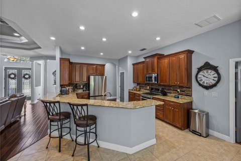 House in Lakeland, Florida 4 bedrooms, 286.51 sq.m. № 1677626 - photo 10