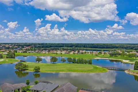 House in Lakeland, Florida 4 bedrooms, 286.51 sq.m. № 1677626 - photo 6
