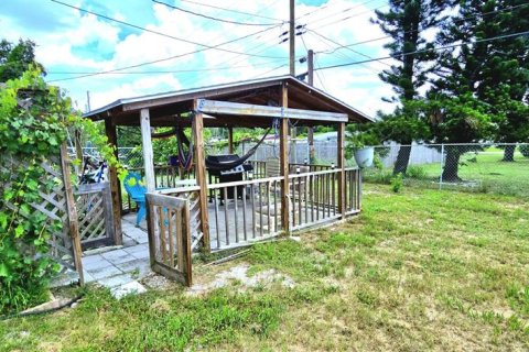 House in Frostproof, Florida 3 bedrooms, 90.77 sq.m. № 1834823 - photo 17