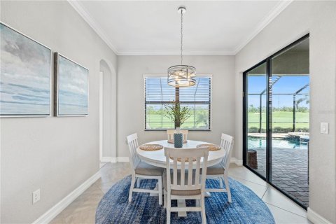 House in LAKEWOOD NATIONAL in Lakewood Ranch, Florida 3 bedrooms, 219.16 sq.m. № 726925 - photo 27
