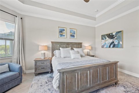 House in LAKEWOOD NATIONAL in Lakewood Ranch, Florida 3 bedrooms, 219.16 sq.m. № 726925 - photo 29
