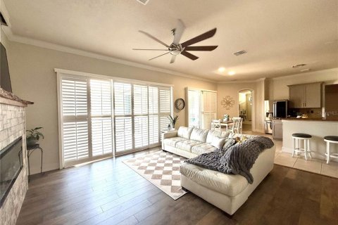 Villa ou maison à louer à Land O' Lakes, Floride: 4 chambres, 281.77 m2 № 2411484 - photo 28