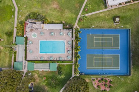 Condominio en venta en Boynton Beach, Florida, 1 dormitorio, 70.42 m2 № 1959952 - foto 18