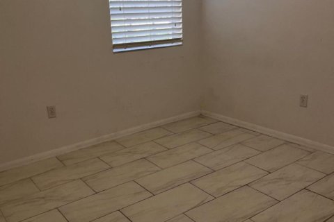 Copropriété à louer à Vero Beach, Floride: 4 chambres, 157.93 m2 № 2192088 - photo 17