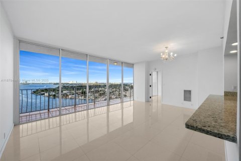 Copropriété à vendre à North Bay Village, Floride: 2 chambres, 95.69 m2 № 1948252 - photo 7