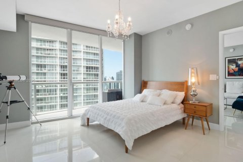 Copropriété à vendre à Miami, Floride: 2 chambres, 108.42 m2 № 1956021 - photo 11