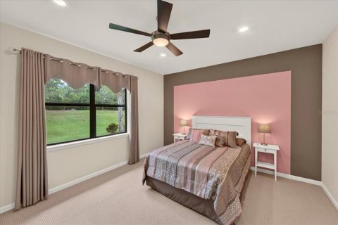 House in Bradenton, Florida 2 bedrooms, 147.16 sq.m. № 2219235 - photo 29