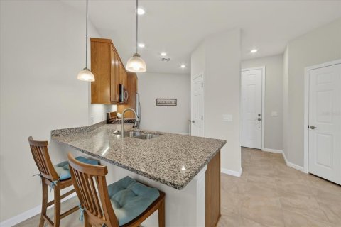 House in Bradenton, Florida 2 bedrooms, 147.16 sq.m. № 2219235 - photo 11