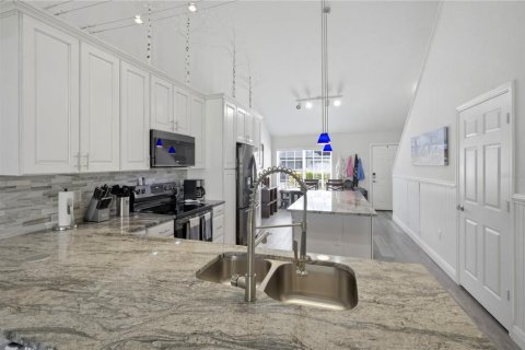 Touwnhouse à vendre à Palm Harbor, Floride: 3 chambres, 144.83 m2 № 2100651 - photo 21